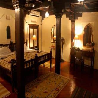Stay In The Majestic 250 Years Old Ahilya Fort, Maheshwar 4